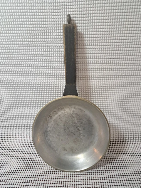Vtg Miracle Maid Cookware 6.5" Cast Aluminum Skillet Fry/Saute Pan #2 Vtg Miracle Maid Cookware 6.5" Cast Aluminum Skillet Fry/Saute Pan #2