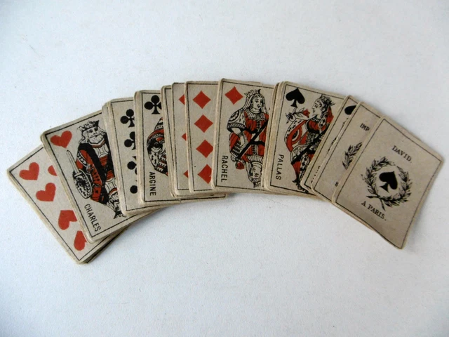 Jeu De 32 Cartes Miniature Ancien Pour Poupée - Rare - Occasion