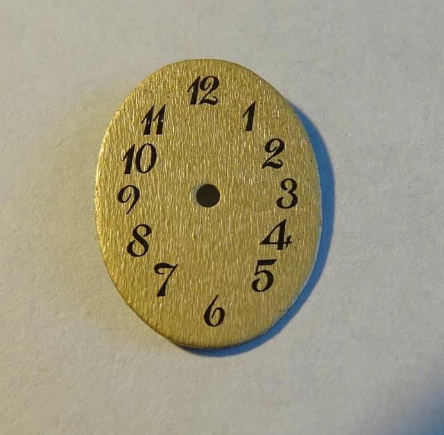 Cadran De Montre Ovale Ancien Blanc Sans Marquage - Métal Décor Besançon - Occasion