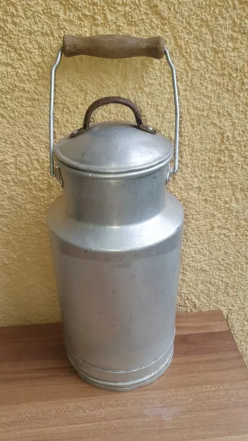 Alte 3 Liter Alu Milchkanne Deko Deckel Holzgriff Vintage Retro