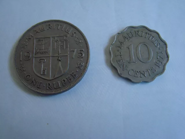 World Coins - Mauritius 1 Rupee 1975 Coin - 10 CENTS 1971