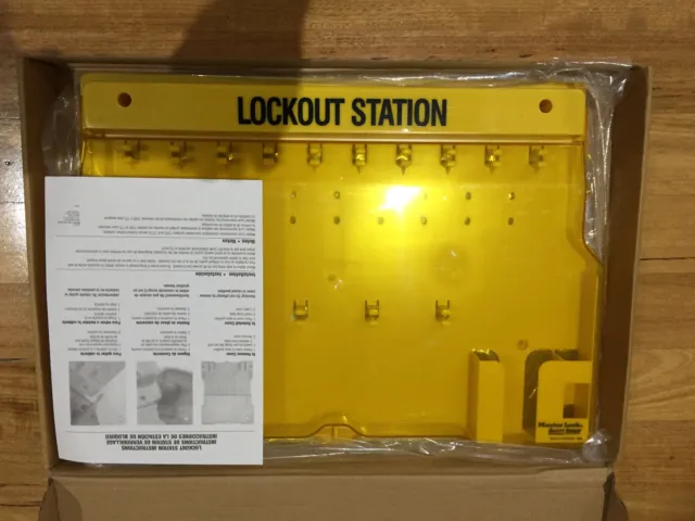 Master Lock 1483 Lockout Station