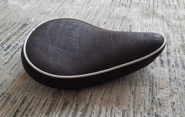 Sedile moto singolo personalizzato vinile marrone scuro vestibilità universale