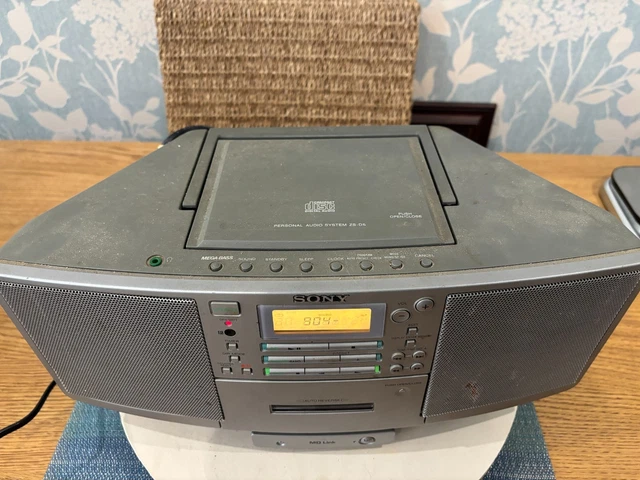 SONY ZS-D5 RADIO Cassette CD player BoomBox Stereo Retro