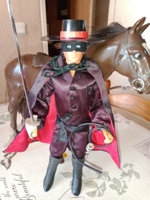 Figurine Articulée Zorro - Orli Jouet Réf.110085 - Vintage 1985