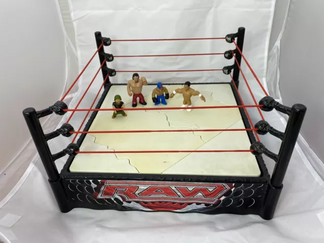 Mattel WWE WWF RAW Spring Loaded Wrestling Ring Arena