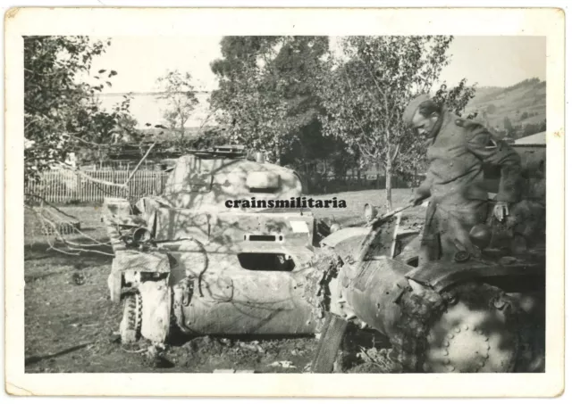 Orig. Foto zerstörte Panzer II Tank vor RABKA ZDROJ Beskiden Polen 1939