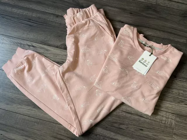 Barbour Rose Logo & Couchage Chien Imprimé Pyjamas Vêtement Set Taille XS Neuf