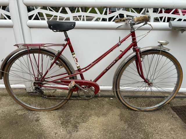 Vélo De Ville Vintage PEUGEOT - Ancien, Taille Roue 27.5", 3 Vitesses - Collection / Balade
