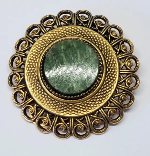 Vintage Ornate Gold Tone Jade Green Stone Round Scarf Clip 60s 70s