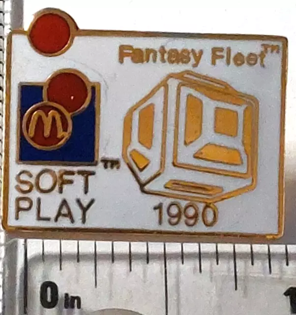 McDonald's 1990 Soft Play Fantasy Fleet Lapel Pin (031823)