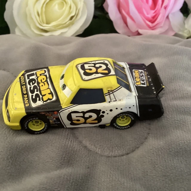 Disney Pixar Cars Diecast 1:55. Leak Less #52 Racing Toy Car