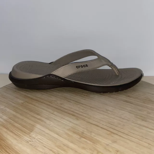 Crocs Women’s 9 Capri V Flip Flop Thong Sandals Khaki Tan Brown Slip On Beach