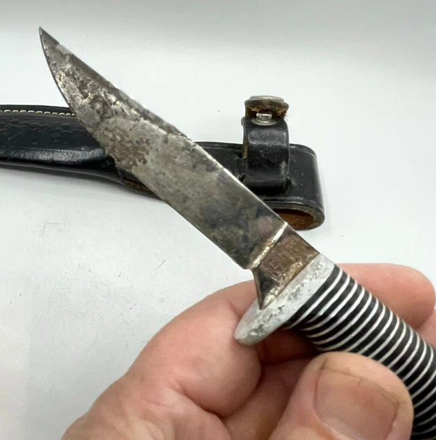 Vintage Western F48B Fixed 3" Blade Hunting Knife with Leather Belt Sheath 6