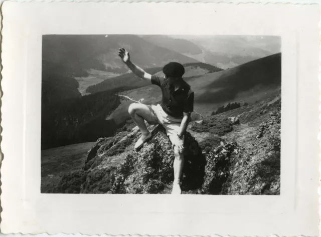 Photo Ancienne - Vintage Snapshot - Homme Montagne Col D'aspin - Mountain 1947