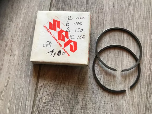 Suzuki TC 120, segments neufs / NOS genuine piston rings / 12140 07732