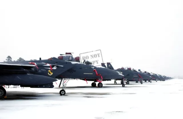 US Air Force (USAF) F-15E Strike Eagle aircraft EF 8X12 PHOTOGRAPH