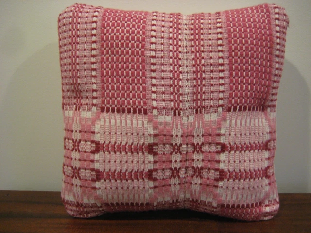 Pillow Sham Cover18 - Antique Coverlet - Decorative Throw Pillow - Accent Pillow