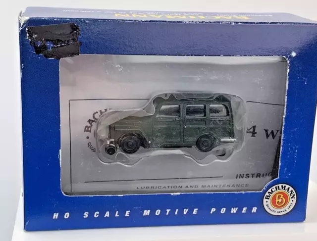 Bachmann 46207 HO Scale Jeep 1950's 4 x 4 w/Highrailers MOW Green NIB