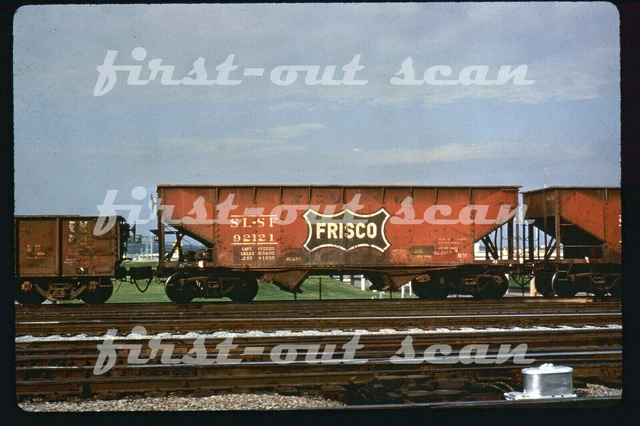 R DUPLICATE SLIDE - SLSF Frisco 92121 Hopper Car Kansas City MO 1966