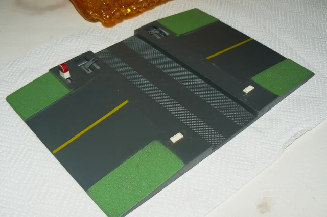 JOUEF 1020 HO - Gare avec verrière de la SNCF - Jouef France - Modélisme ferroviaire - Vente en ligne de trains électriques - échelle HO, OO, N, HOe, miniatures