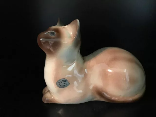 Goldscheider American 7 inch, USA Siamese Cat Figurine