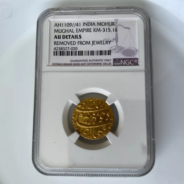 1109  41  India Mohur  Mughal Impire  Gold Coin NGC 3