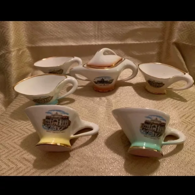 Vintage demitasse set with sugar bowl. Minor chips in pictures Italian scene