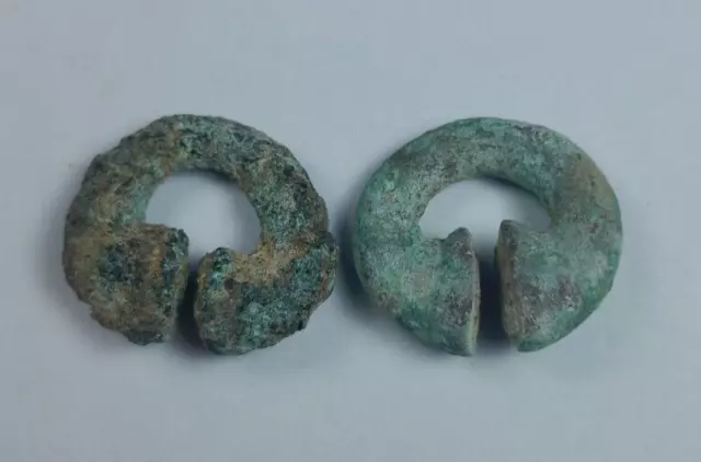 Ancient Khmer Bronze Earrings - Angkor Period, 9th-12th Century