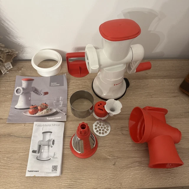 Adaptachef Tupperware – Lot : Râpe, Presse-agrumes, Hachoir, Cône à Spaghetti – Occasion