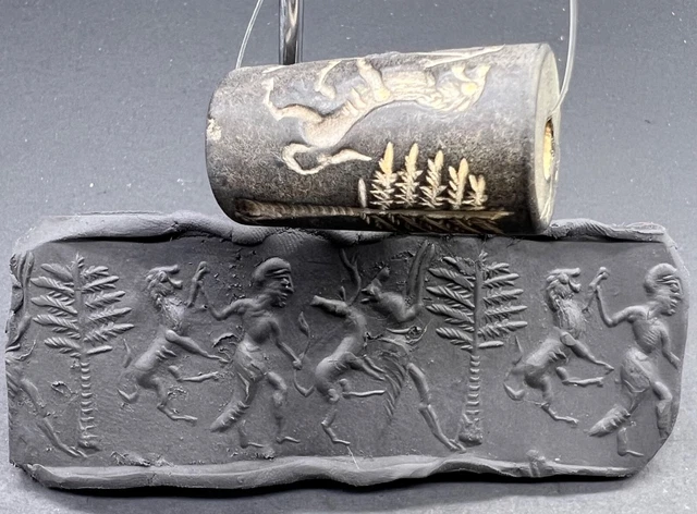 Extremely Amazing Old Ancient Chorlite Stone Babylonian Story Scene Intaglio Sea