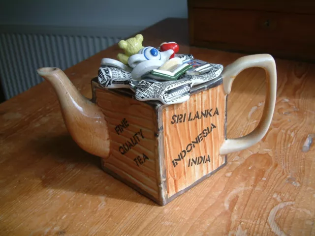 South-West Ceramics vintage teapot 1988. Tea chest.