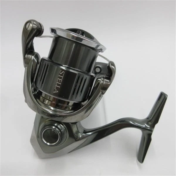 【値下げ】SHIMANO 22STELLA C3000MHG SHIMANO 22STELLA C3000MHG