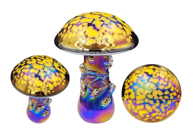 Neo Art Glass handmade yellow iridescent mushroom paperweight ornament glassware
