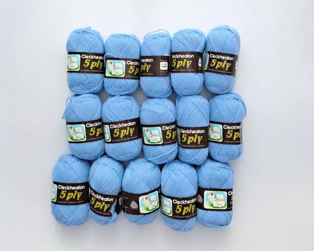 Light Blue Pure Wool Yarn, 5 Ply, 15 x 50g Balls/Skeins, Knitting Bulk Yarn Pack