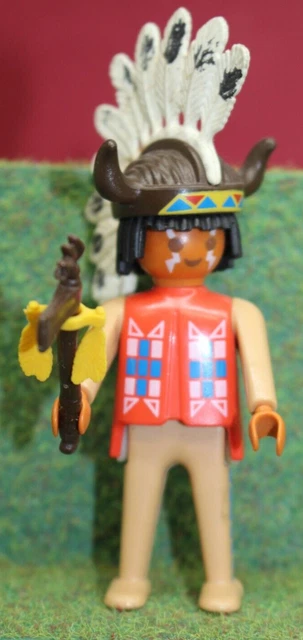PLAYMOBIL 4749 Medizinmann – Spielfigur Mit Abnehmbarem Fell-Umhang, Für Kinder Ab 3 Jahren