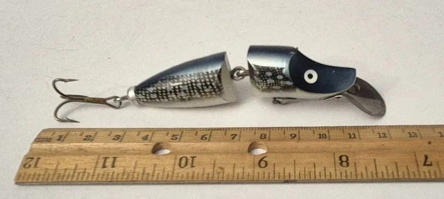 Vieux Leurre De Pêche Rebel Violet Et Noir - Crankbait Vintage (occasion)