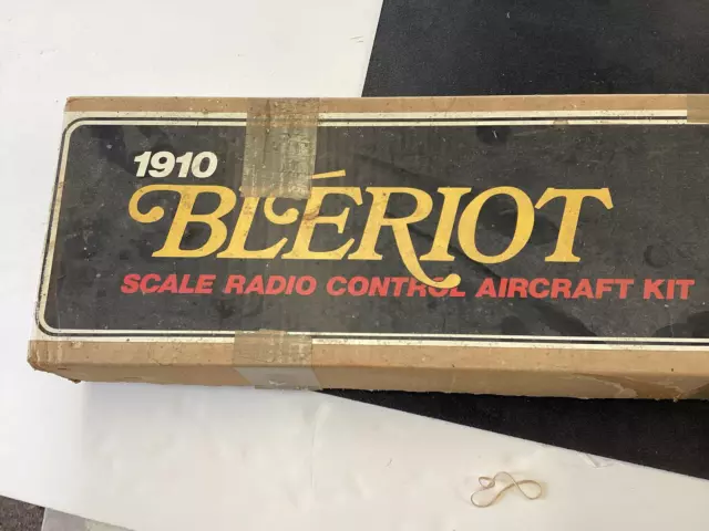 Royal Quality Kit "1910 Bleriot Radio Control Model Airplane Kit