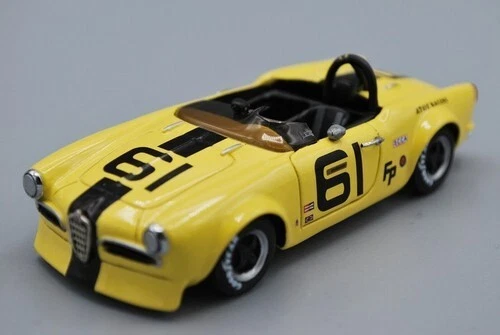 Alfa Romeo Giulietta Ti 1959 Equipe Tron 1/43 Kit Monté