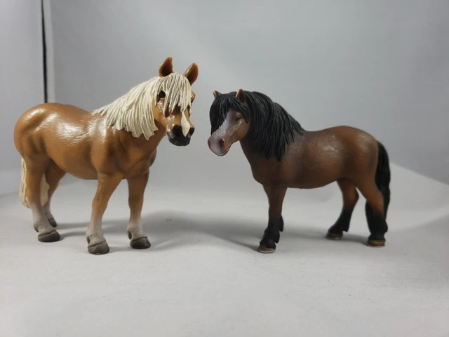 schleich Ponies Horses lot of 2 Retired 2003 & 2008