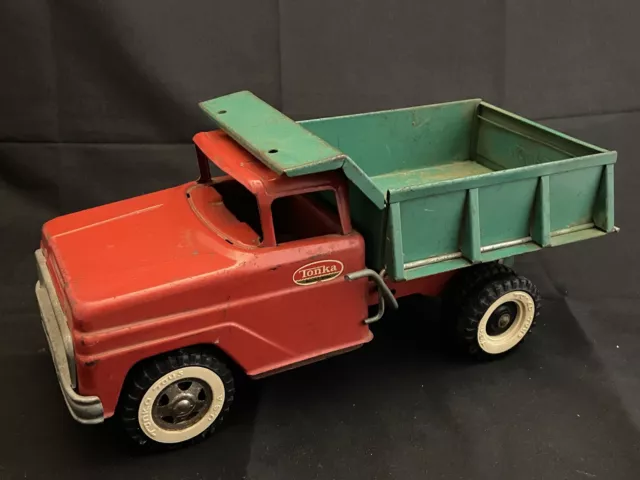 Vintage Tonka Red Cab Green Box Dump Truck, Pressed Steel Nice!