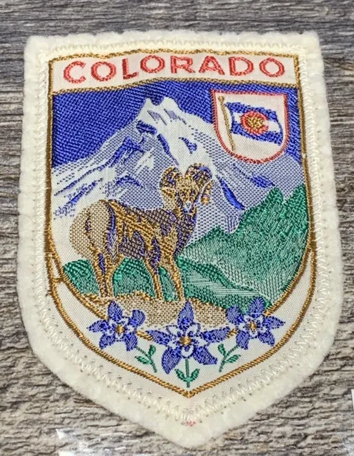 Colorado Mountain Bighorn Sheep Souvenir Woven White Felt SKI U.S.A.  Patch