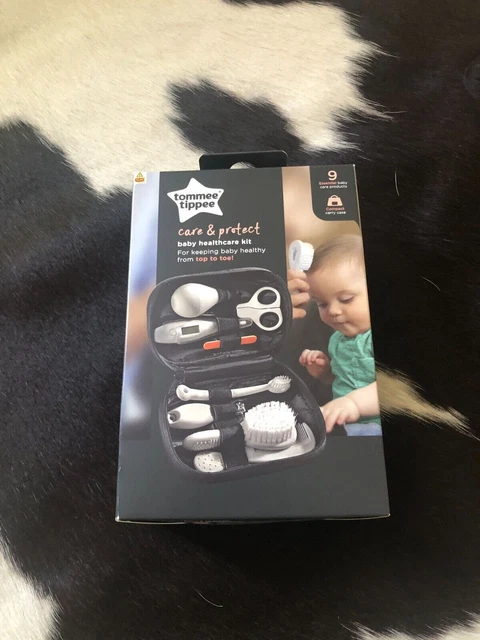 Tommee Tippee Healthcare Kit Essential Baby Care & Protect Kompakte Tragetasche