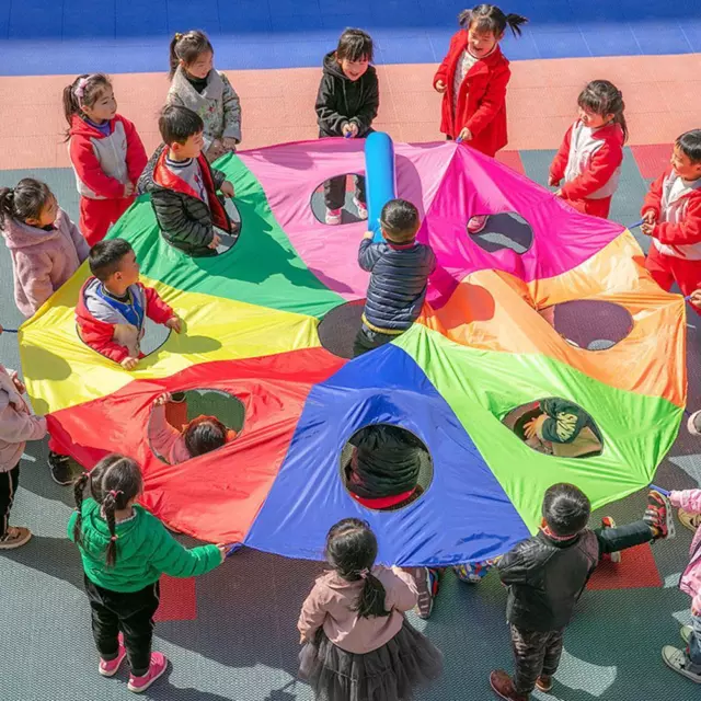 3/4M Kids Parachute With Holes Kindergarten Outdoor Hit Mole G9G1 Game J6A9