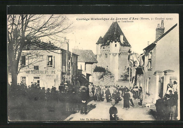 CPA Nevers, Cortege Historique de Jeann d´Arc 1910