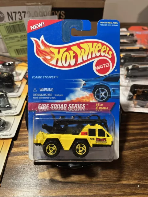 1996 FIRE SQUAD SERIES Hot Wheels FLAME STOPPER #426