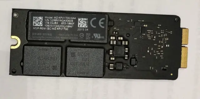Samsung - MZ-KPV1T00/0A4 - 1TB  PCI Express 3.0 x4 M.2 SSD MACBOOK PRO