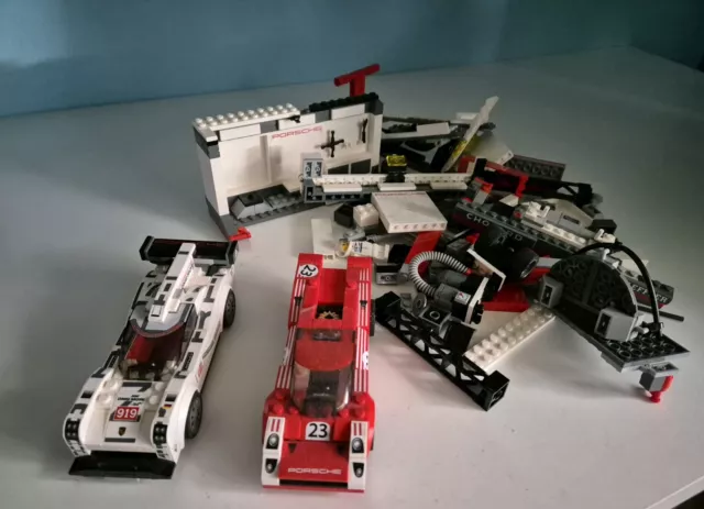 LEGO® Speed Champions 75876 Porsche 919 Hybrid and 917K Pit Lane
