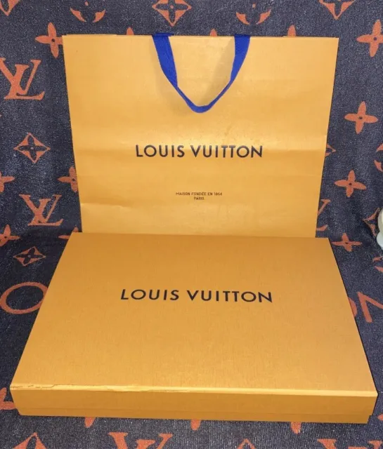 Auténtica caja de regalo LOUIS VUITTON magnética 15,75X11,5x2"" con bolsa de compras.