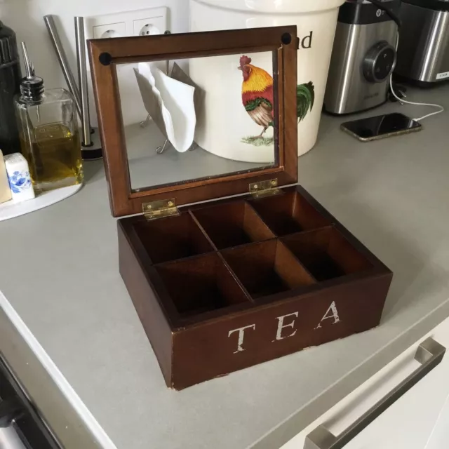 Riverdale. Caja De Te De Madera. Tea Box 3
